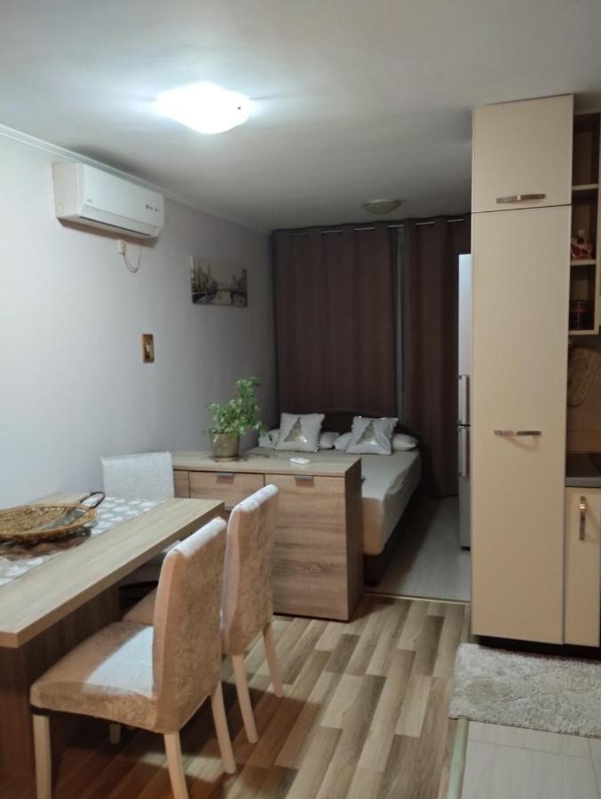 Apartments Vis Jaz Budva Eksteriør bilde